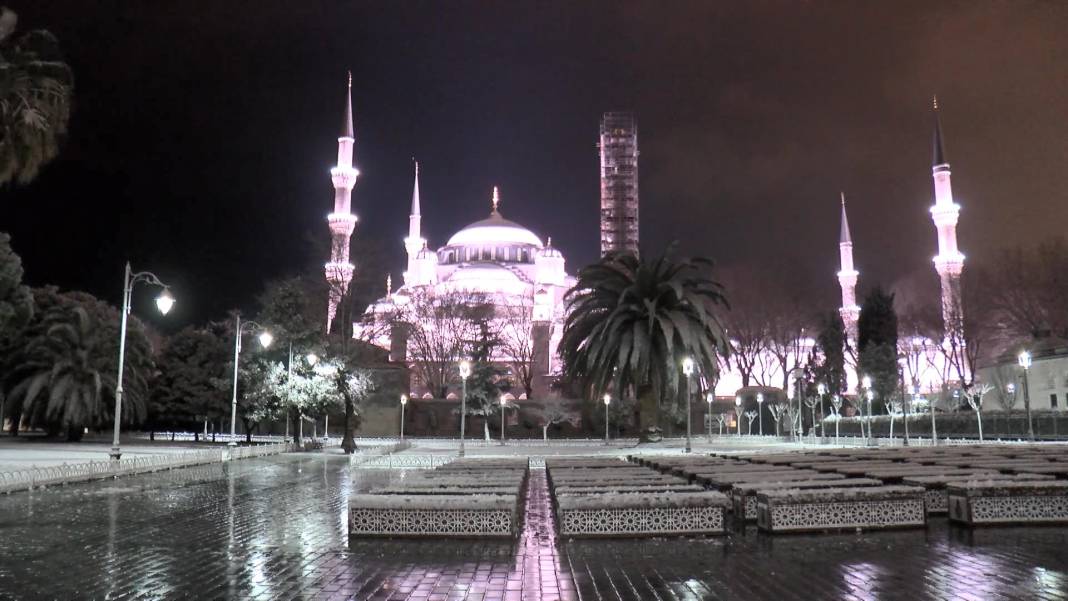İstanbul tablo gibi! Boğaz gelinlik giydi… 31